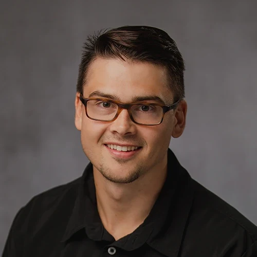 Chiropractor Las Vegas NV Raymond Weich Landing Page Doctor Portrait